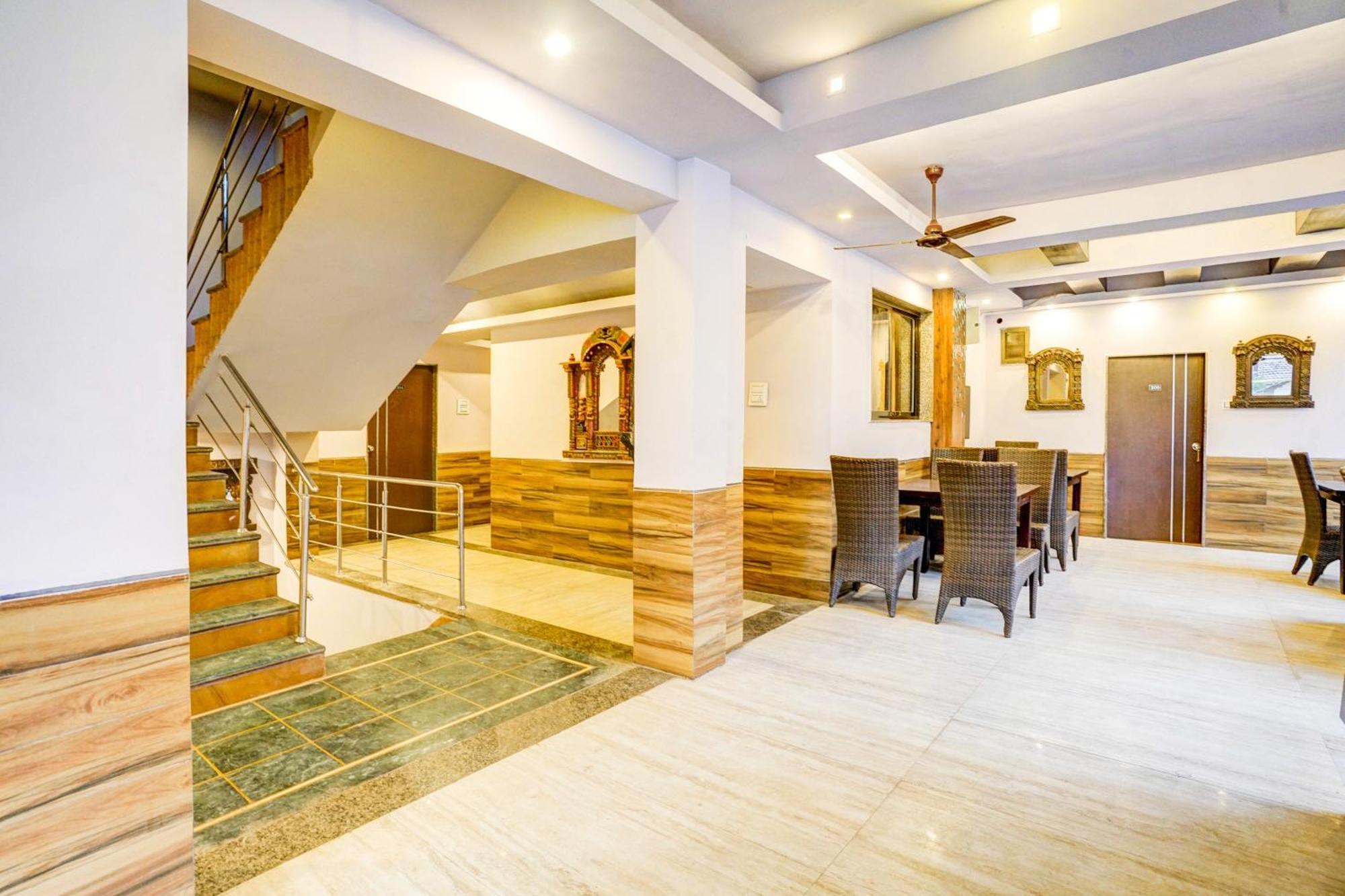 Palette Baga Near Titos Lane Formerly Baga Retreat Calangute Exterior photo